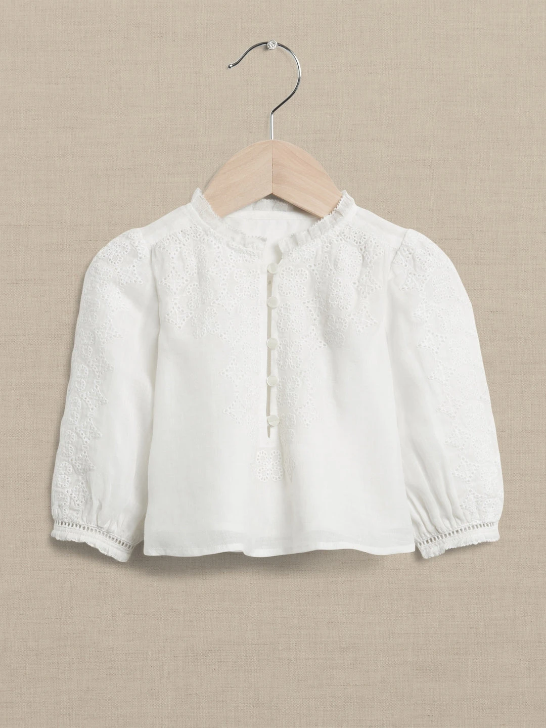 Promo ⭐ Banana Republic Baby Ramie Eyelet Blouse for kids ⭐ 1 Promo ⭐ Banana Republic Baby Ramie Eyelet Blouse for kids ⭐