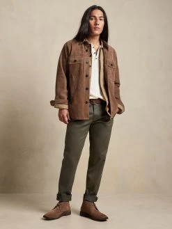 Wholesale 🎁 Banana Republic Tapered Rapid Movement Chino 👏