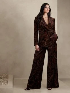 Best Sale 🥰 Banana Republic Veluro Oversized Velvet Blazer for women 💯 -Banana Republic Sale 324cbea8d628474a8cece4f55dfe355b 8e2bce53 303e 413c a2c9 b518f7f7e8d2 1080x