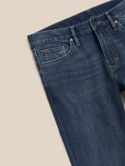 New 🎁 Banana Republic Slim LUXE Traveler Jean for men 👏 -Banana Republic Sale 53e768694089474fb4c2a97358968031 1080x