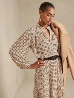 Cheapest ✨ Banana Republic Eyelet Blouse for 🌟 women ✨