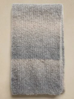 New 🛒 Banana Republic Ombr&eacute; Scarf for 👍 women ✔️