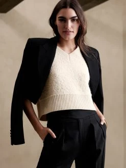 Best Pirce 🌟 Banana Republic Safido Boucl&eacute; Sweater Vest for women 😍