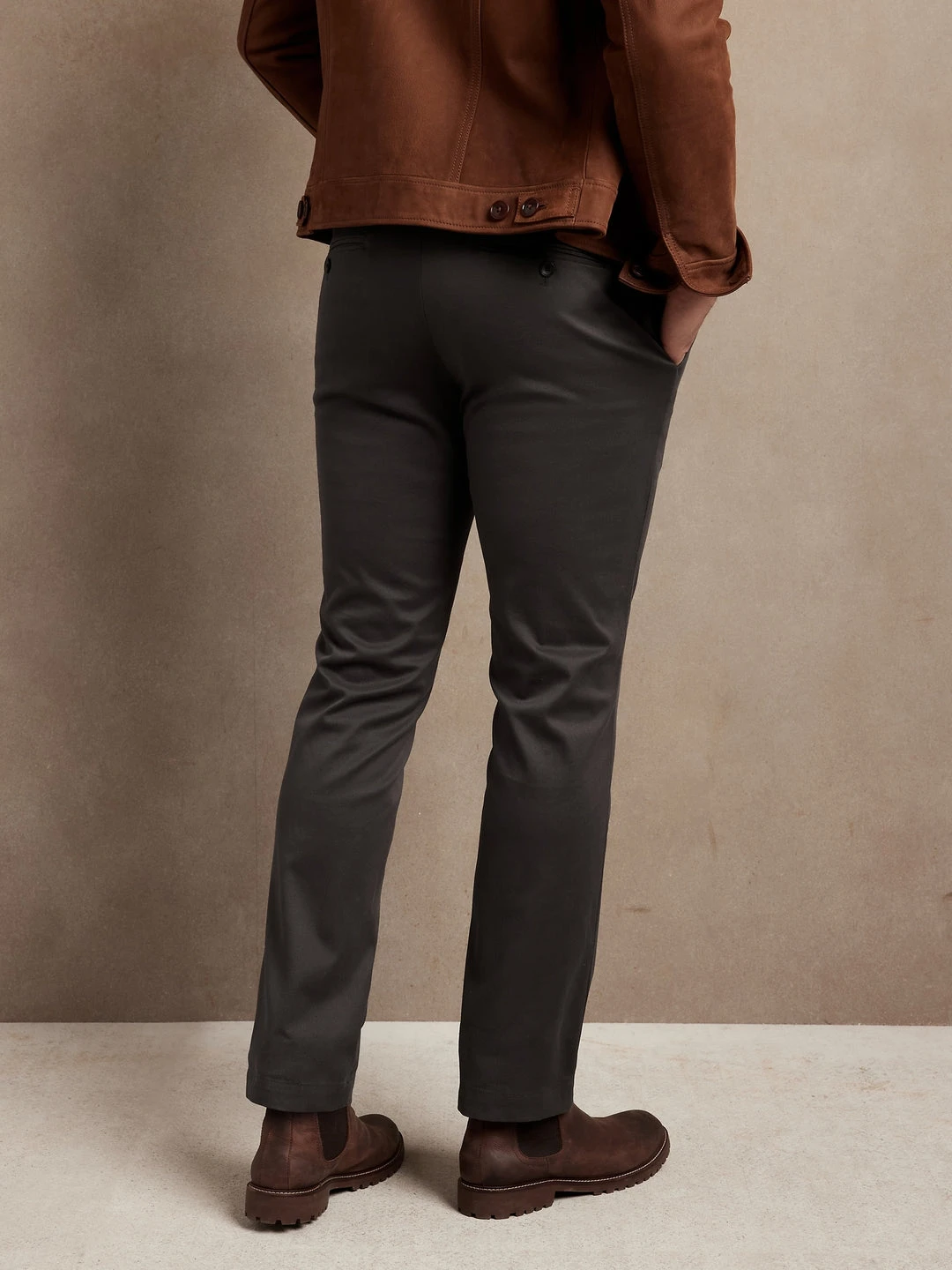 Discount π₯ Banana Republic Straight Rapid Movement Chino β¨ 2 Discount π₯ Banana Republic Straight Rapid Movement Chino β¨ - Image 2