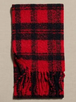 Buy ❤️ Banana Republic Boucl&eacute; Scarf for 🎁 women 😍