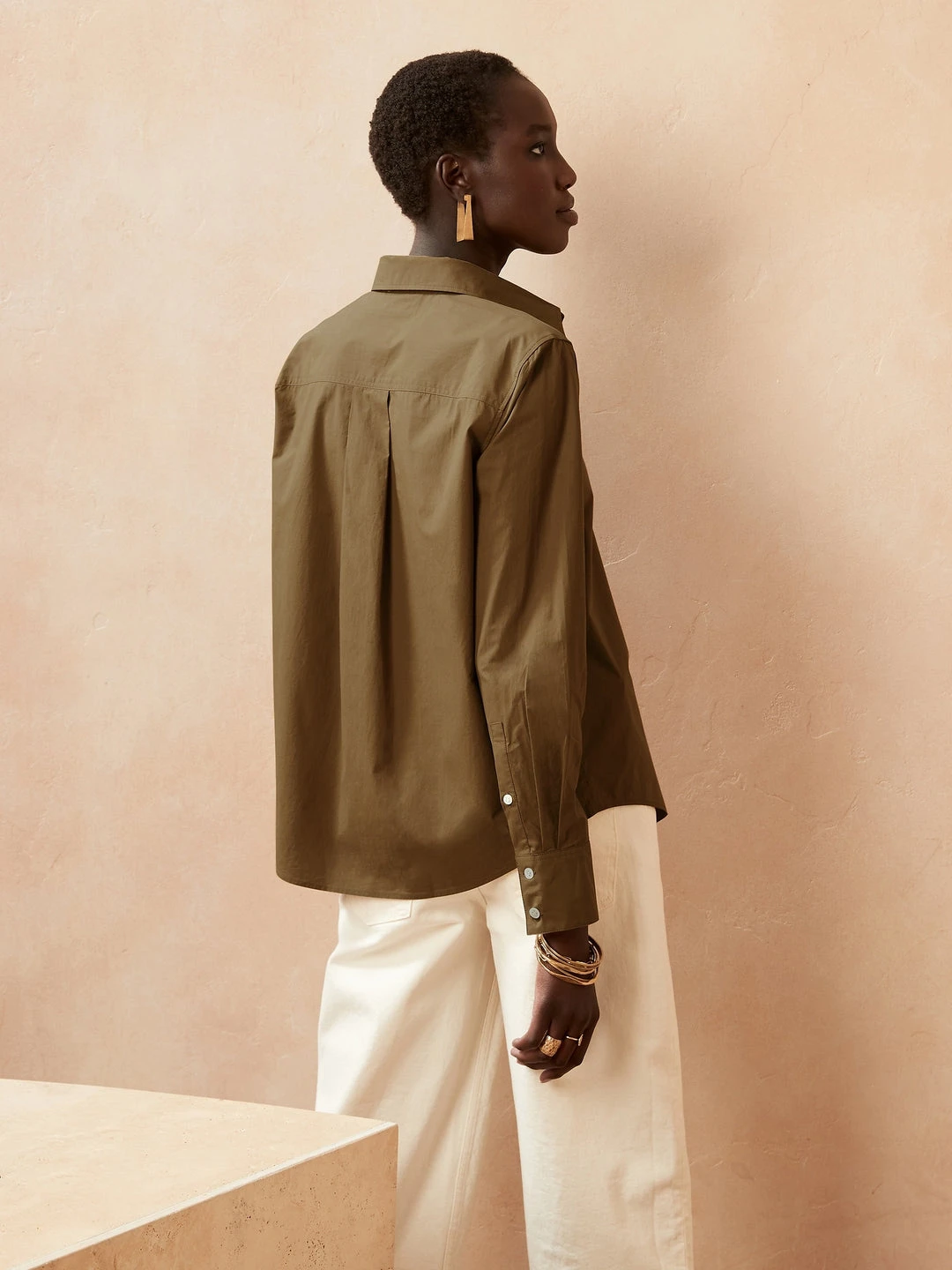 Hot Sale βοΈ Banana Republic The Classic Shirt for women π 2 Hot Sale βοΈ Banana Republic The Classic Shirt for women π - Image 2