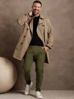 New ✨ Banana Republic Motion Tech Jogger for men ❤️