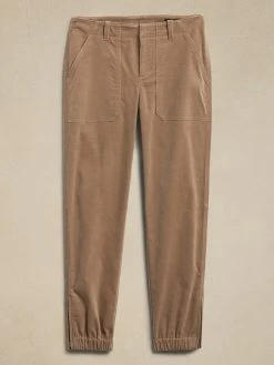 Outlet ✨ Banana Republic Corduroy Utility Pant for women 🎁 -Banana Republic Sale c6e3f48e0b99439c89efc587aac0f952 6ee98305 1d17 4a0d a924 36435d093567 1080x