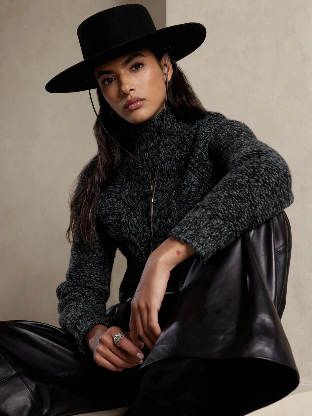 New ✨ Banana Republic Arran Cable Sweater for ❤️ women ❤️ 1 New ✨ Banana Republic Arran Cable Sweater for ❤️ women ❤️