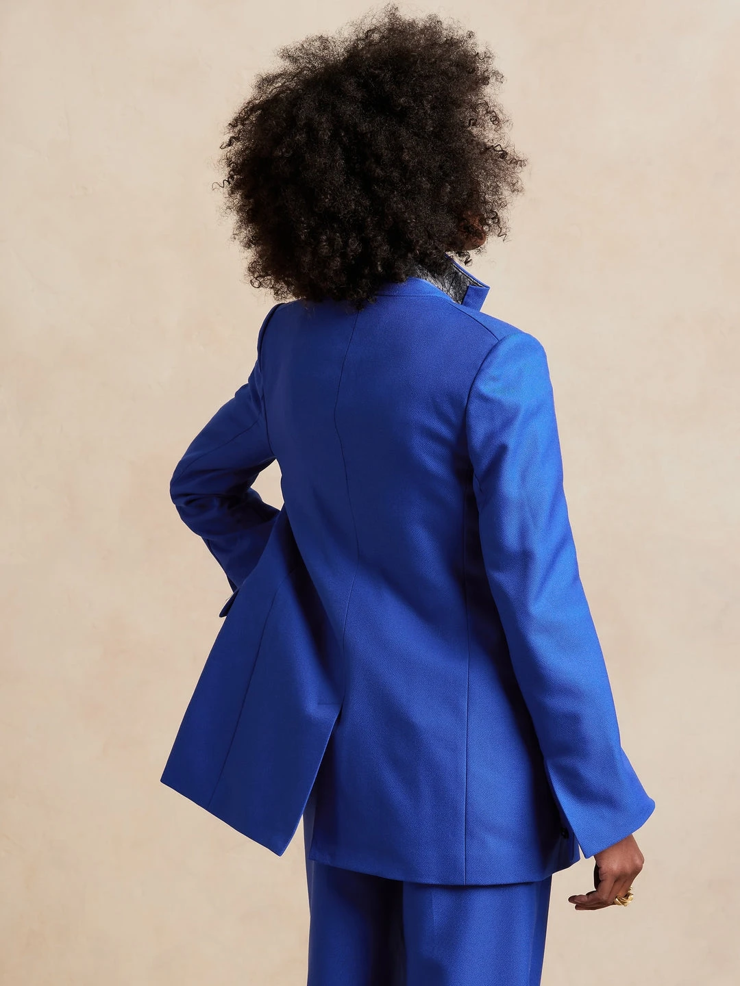 Outlet π Banana Republic Lido Sculpted Wool Blazer for women π€© 2 Outlet π Banana Republic Lido Sculpted Wool Blazer for women π€© - Image 2